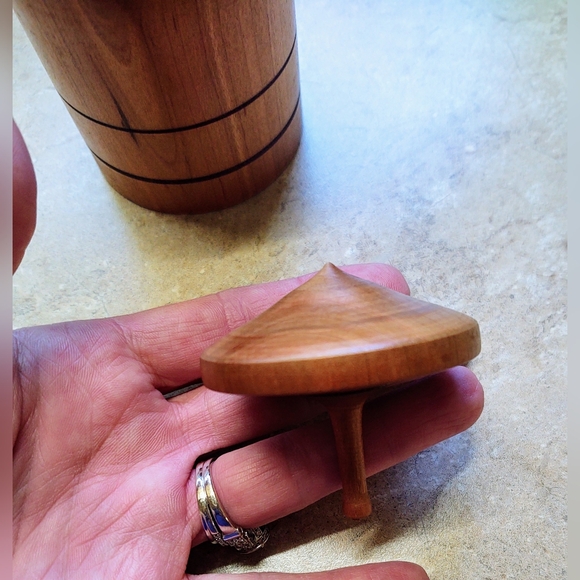 Wood Hand Turned Trinket Holder & Lid/Lid Also Toy Top Spinner - Picture 2 of 10